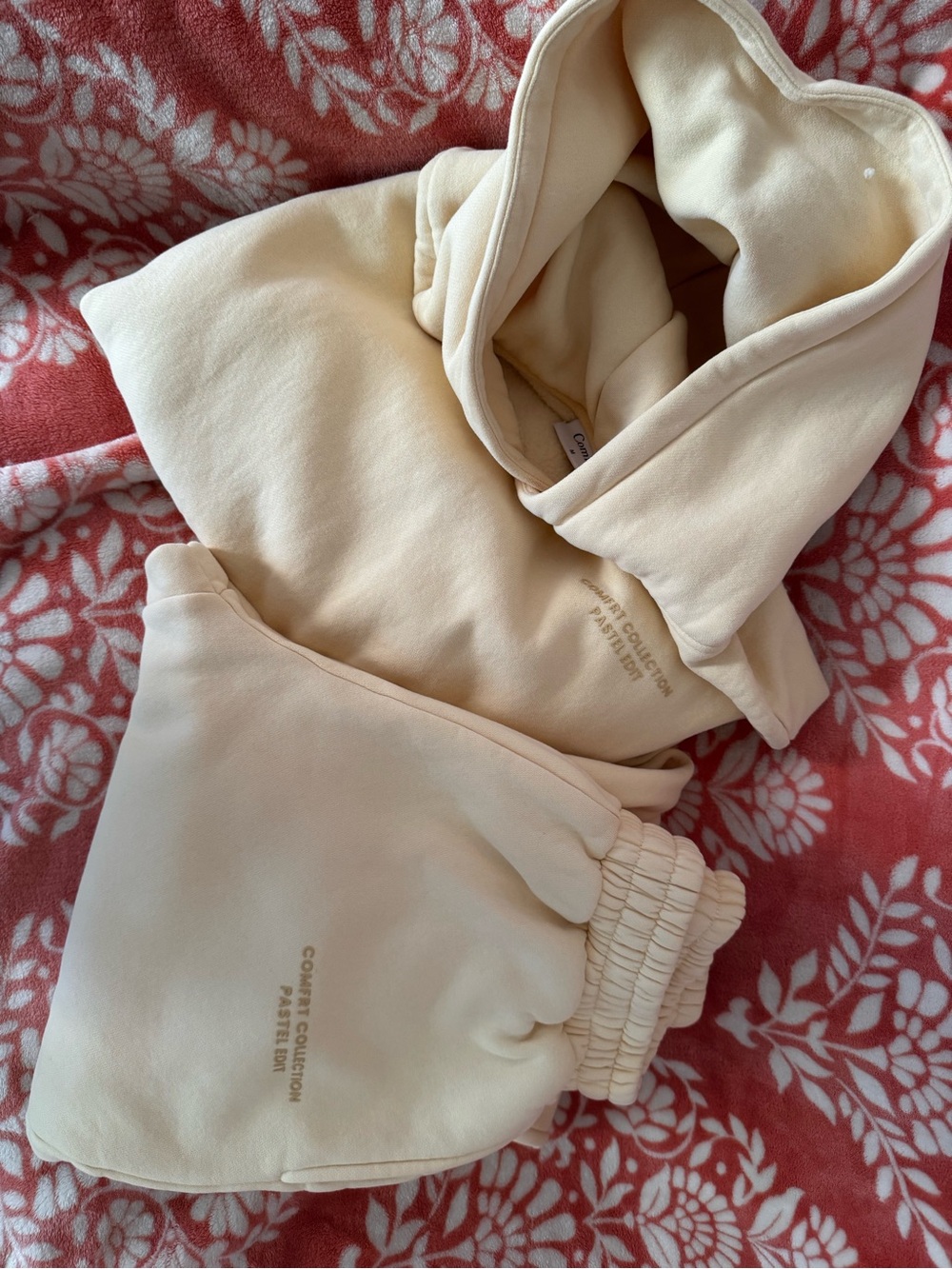 Cream Cozy Hoodie & Jogger Set- comfrt collection pastel soft